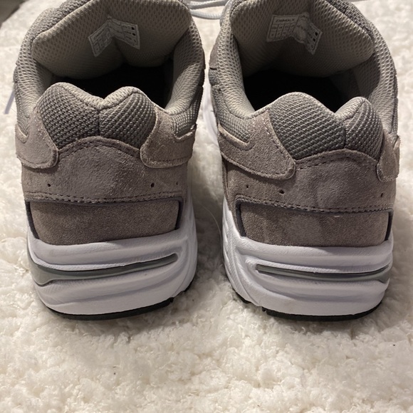 Mens Vionic gray leather lace up shoes size 9 - Picture 4 of 5